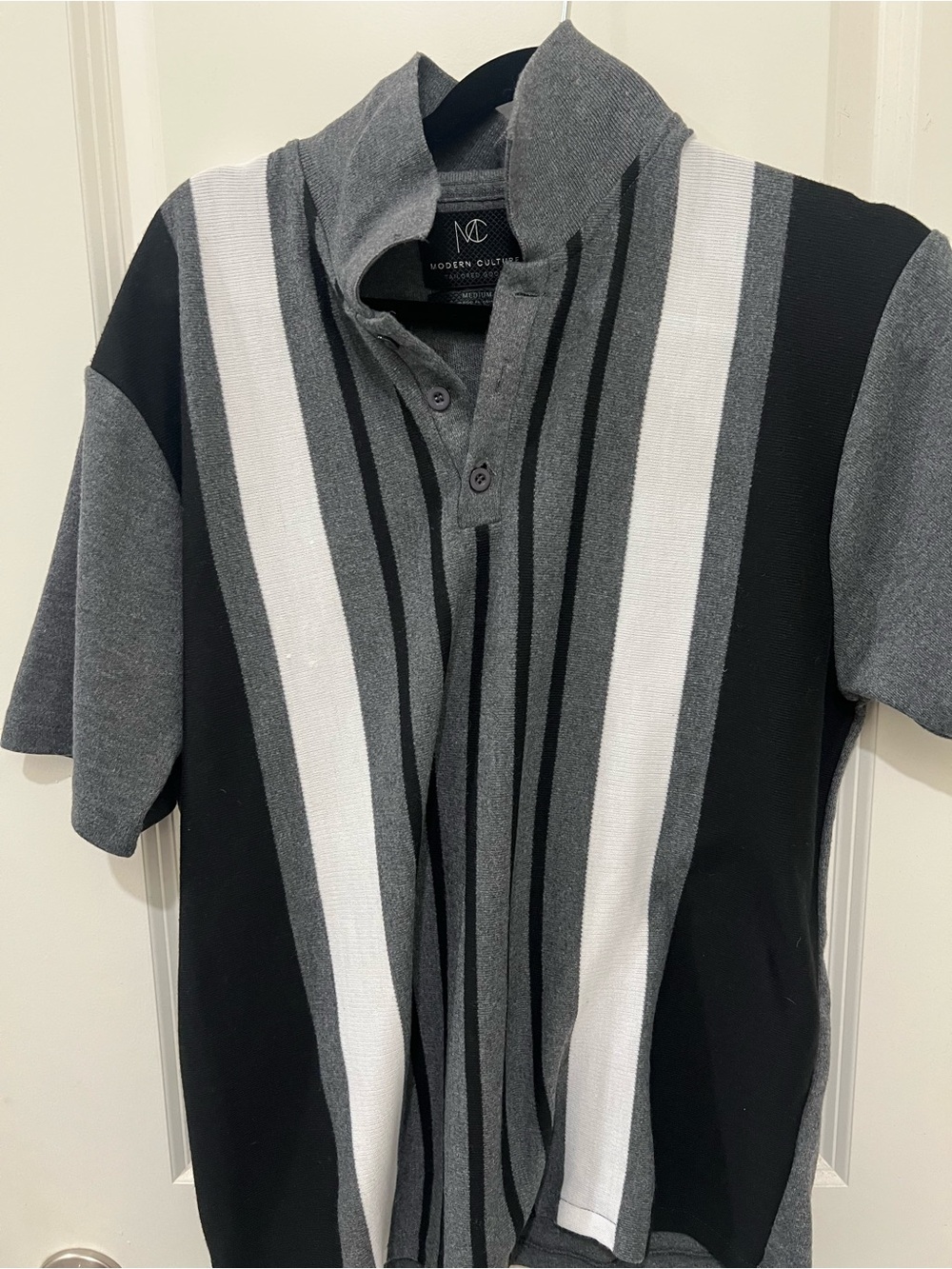 Modern Culture Men's Gray & Black Striped Knit Polo